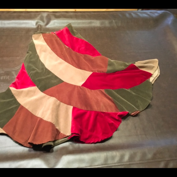 Reclaimed, recycled corduroy twirl, scalloped Boho skirt. - Picture 2 of 3